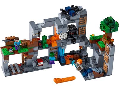LEGO - Minecraft - 21147 - The Bedrock Adventures