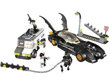 LEGO Batman - 7781 - The Batmobile : Two-Face's Escape